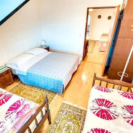 Cosy With Sea View In - 50 Sqm + Terrace Apartman Zlarin