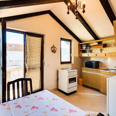 Cosy With Sea View In - 50 Sqm + Terrace * Zlarin