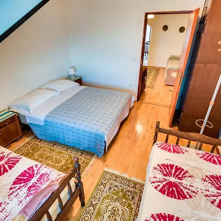 Cosy With Sea View In - 50 Sqm + Terrace * Zlarin