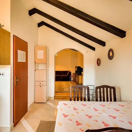 Cosy With Sea View In - 50 Sqm + Terrace Apartment