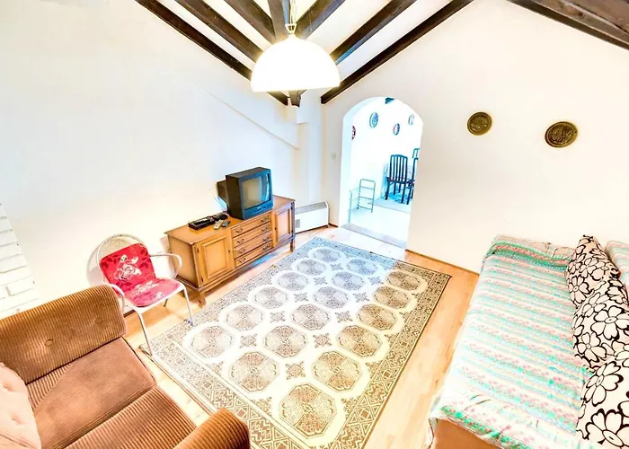 Cosy With Sea View In - 50 Sqm + Terrace Appartement Zlarin